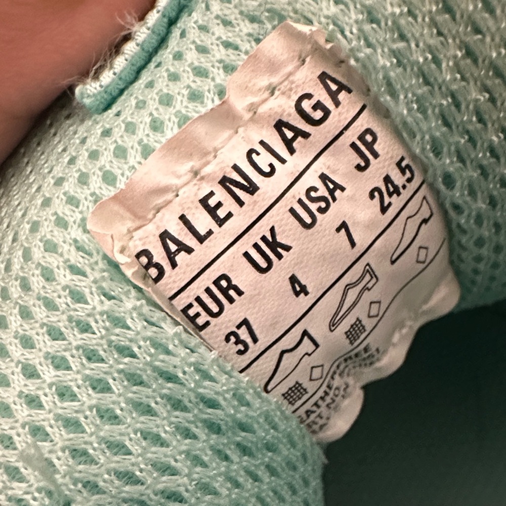 Balenciaga Women's Mint Green Sneakers - Picture 8 of 8